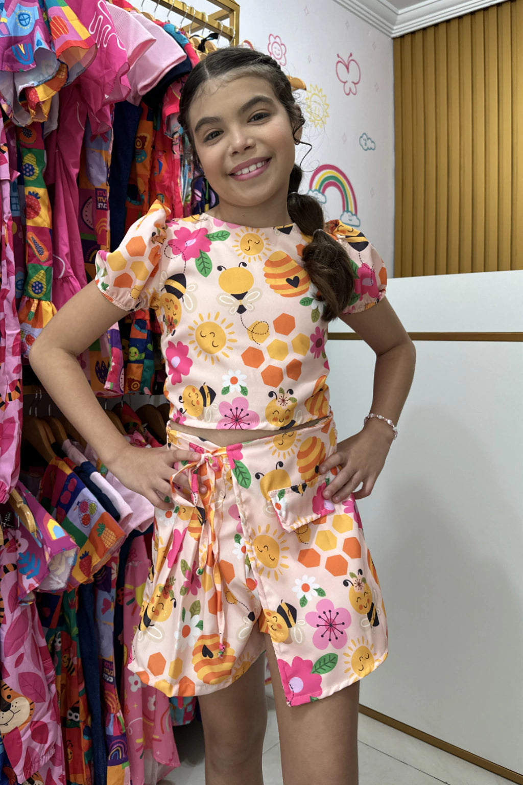 Conjunto Infantil Menina Luana Abelha (ShortSaia + Blusa)