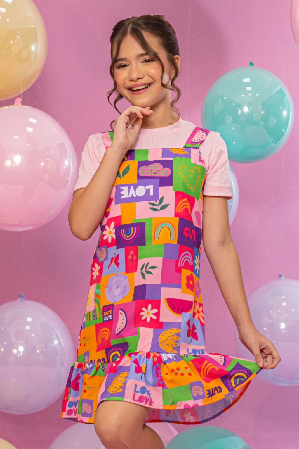 Salopete Samara Estampado Love (salopete + blusa)