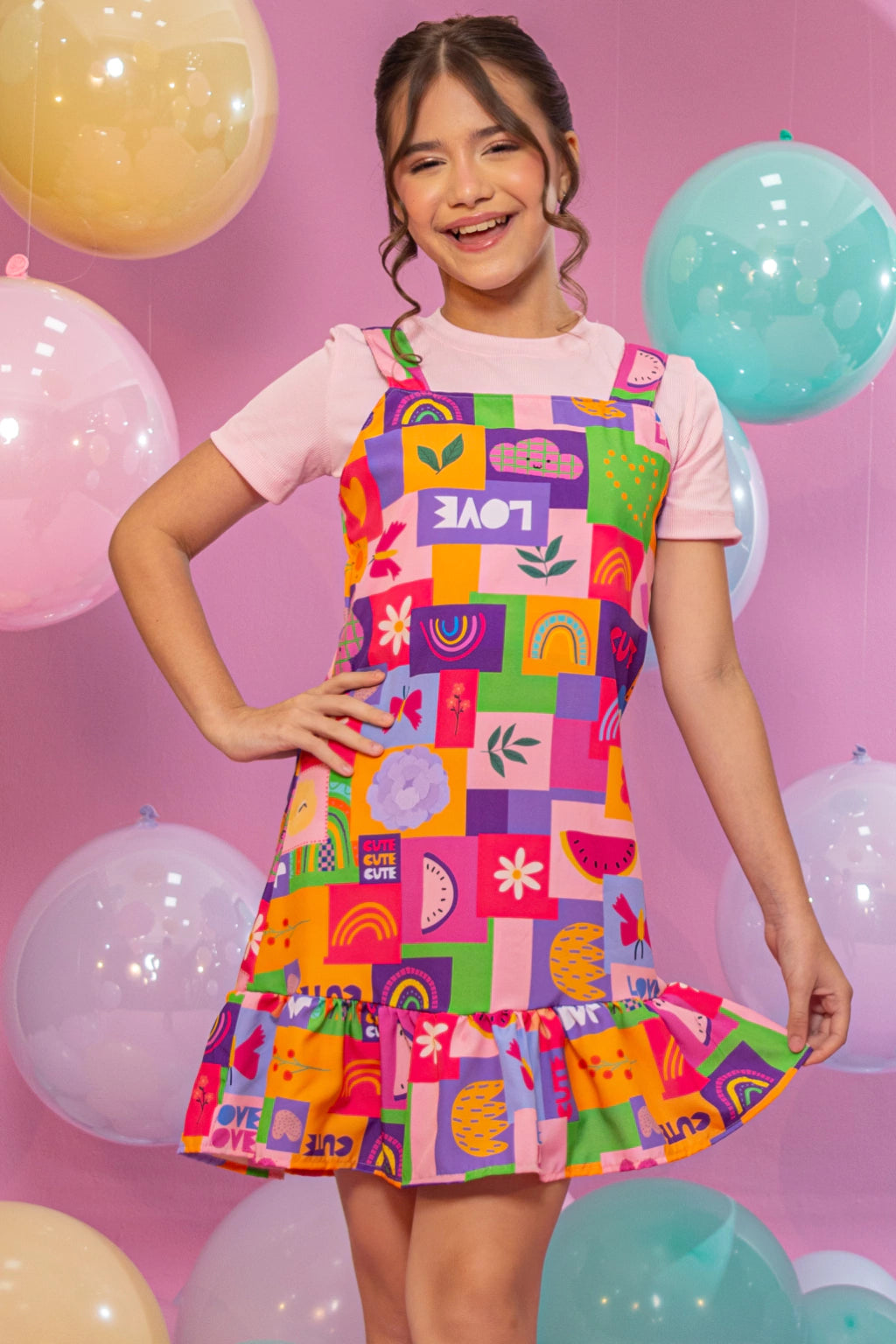 Salopete Samara Estampado Love (salopete + blusa)